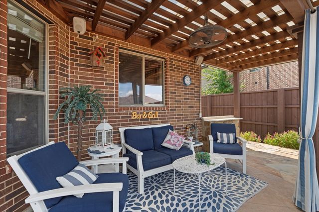 633 Stevenson Drive, Fate, TX 75087