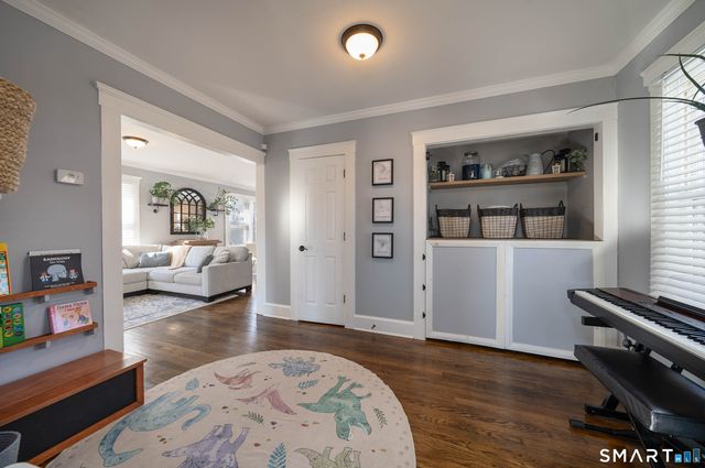 206 Highland Avenue, West Haven, CT 06516