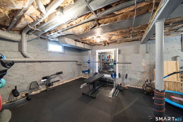 206 Highland Avenue, West Haven, CT 06516