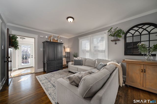 206 Highland Avenue, West Haven, CT 06516