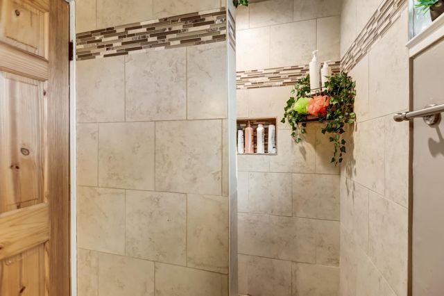 7320 Douglas Blvd, Granite Bay, CA 95746