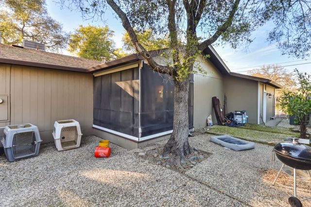 7320 Douglas Blvd, Granite Bay, CA 95746