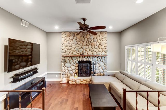 7320 Douglas Blvd, Granite Bay, CA 95746