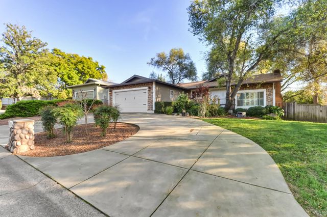 7320 Douglas Blvd, Granite Bay, CA 95746