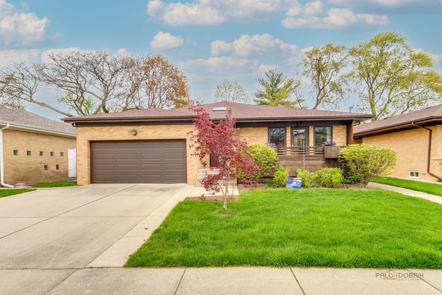 4234 Suffield Court, Skokie, IL 60076