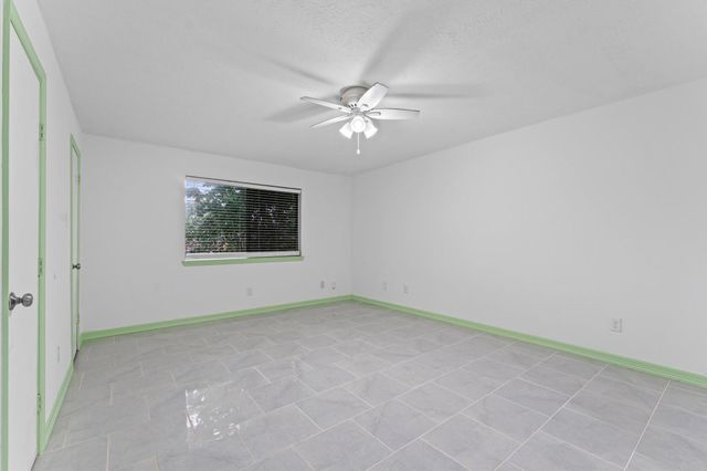 11519 Sageperry Drive, Houston, TX 77089