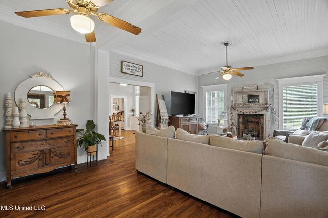 2159 Oakdale Road, Mccomb, MS 39648