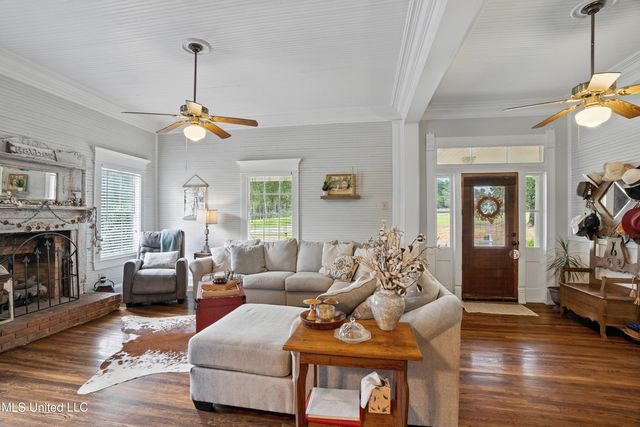 2159 Oakdale Road, Mccomb, MS 39648