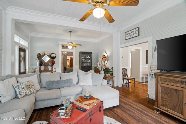 2159 Oakdale Road, Mccomb, MS 39648