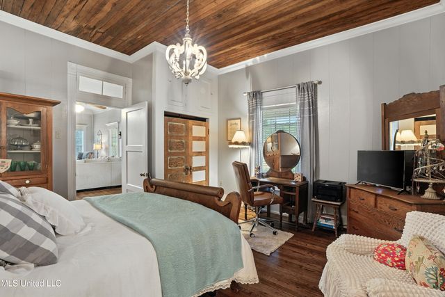 2159 Oakdale Road, Mccomb, MS 39648