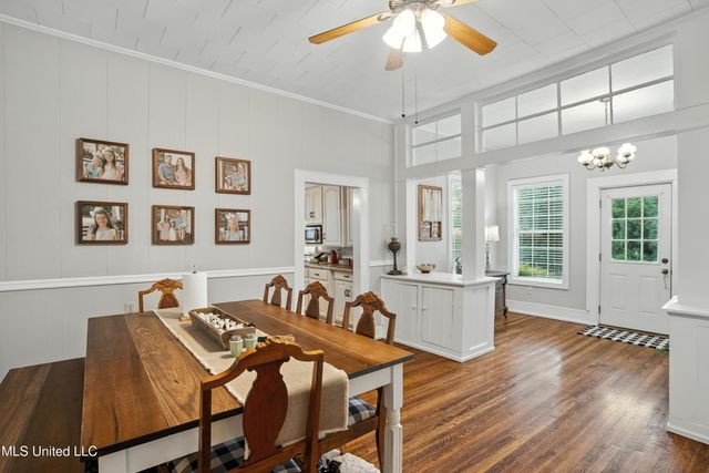 2159 Oakdale Road, Mccomb, MS 39648