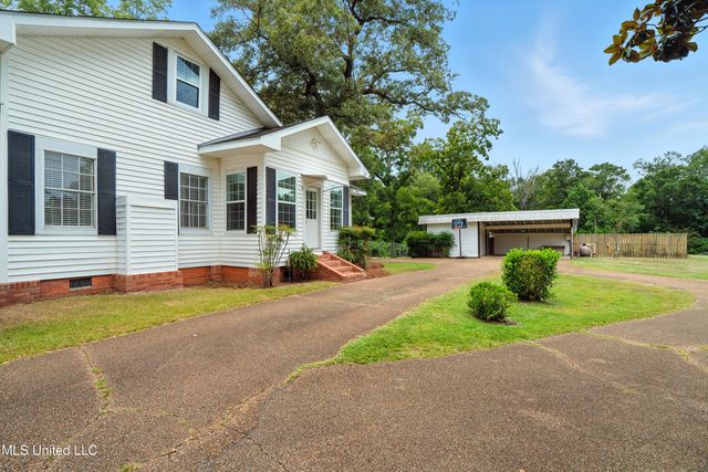 2159 Oakdale Road, Mccomb, MS 39648