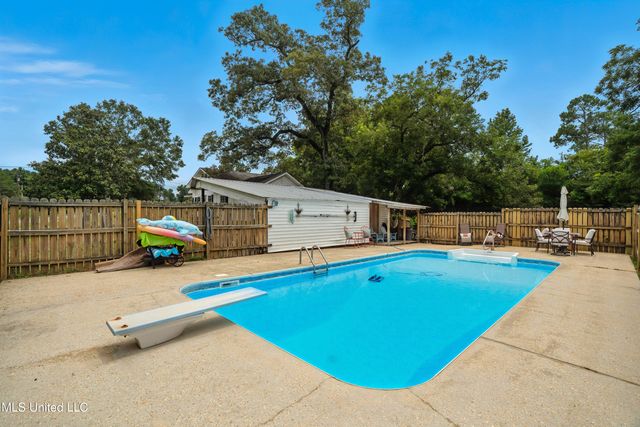 2159 Oakdale Road, Mccomb, MS 39648