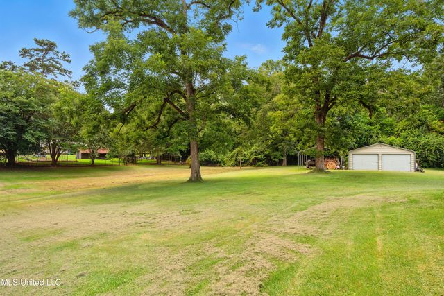 2159 Oakdale Road, Mccomb, MS 39648