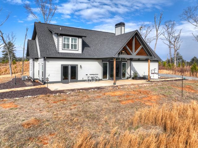 28 Mountaintown Overlook, Ellijay, GA 30540