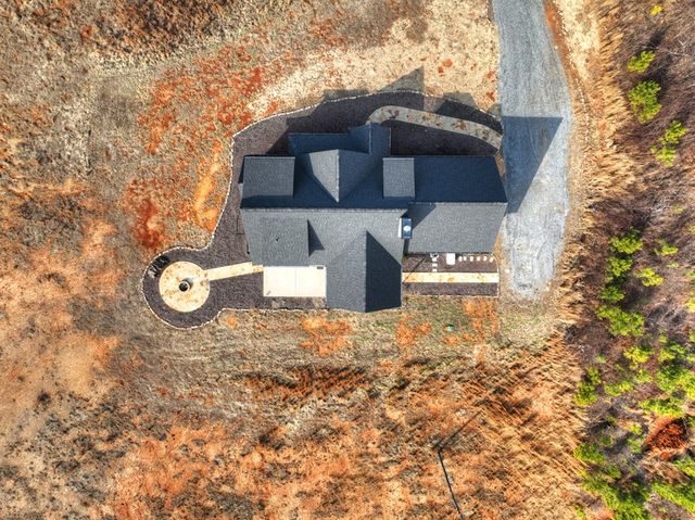 28 Mountaintown Overlook, Ellijay, GA 30540