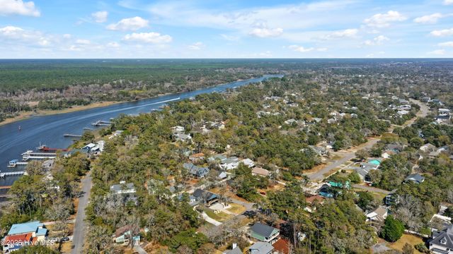 3003 W Oak Island Drive, Oak Island, NC 28465