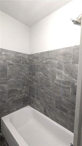 421 Hardesty Avenue, Kansas City, MO 64124