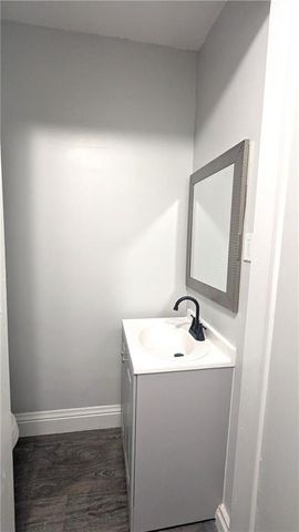 421 Hardesty Avenue, Kansas City, MO 64124