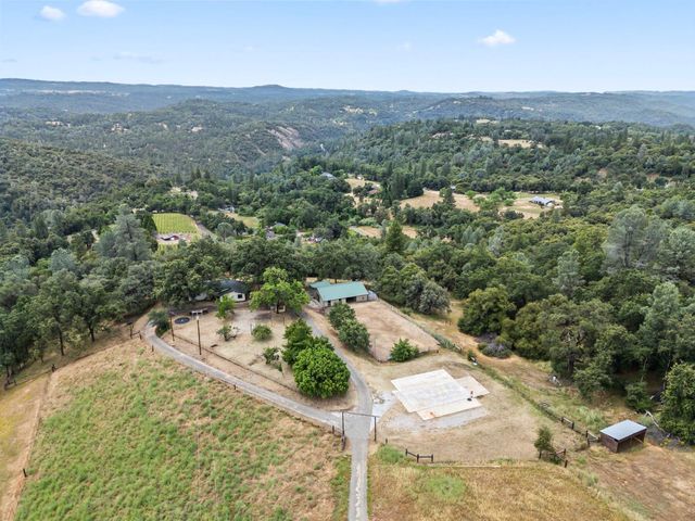 3700 Springer Rd, Placerville, CA 95667