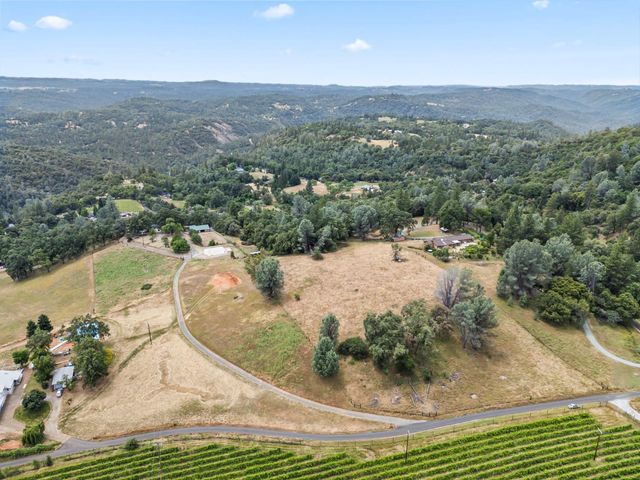 3700 Springer Rd, Placerville, CA 95667