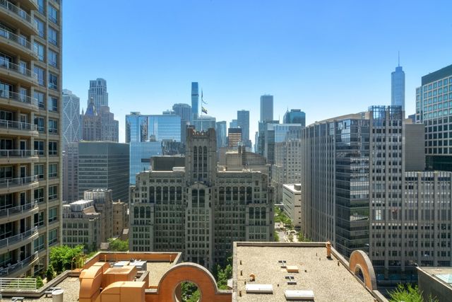 247 E Chestnut Street 602, Chicago, IL 60611