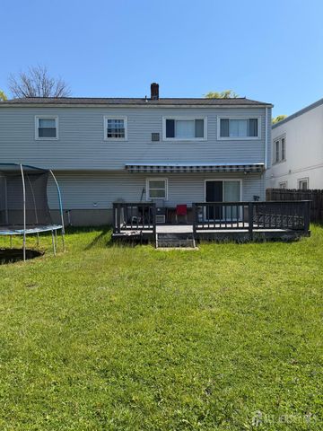 557 Renewal Way, Port Reading, NJ 07064
