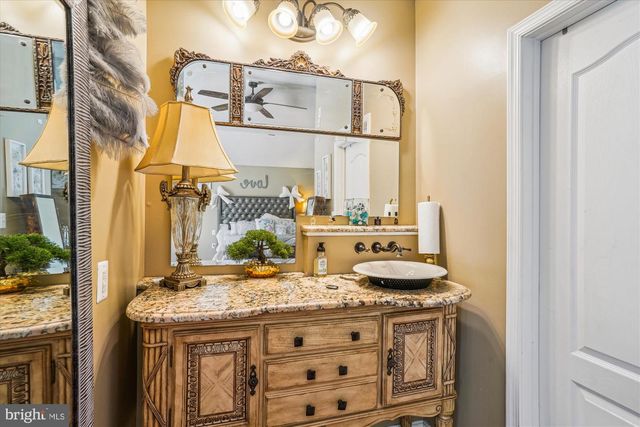 15295 WOODVILLE RD, Waldorf, MD 20601