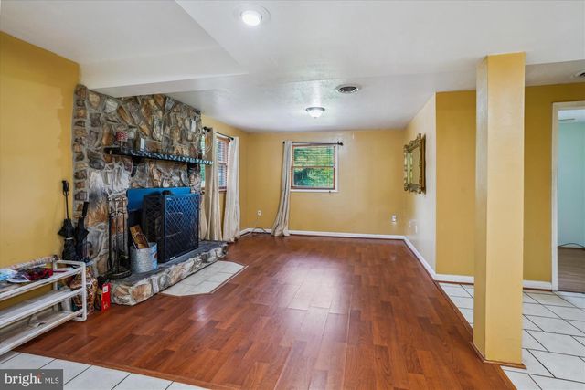15295 WOODVILLE RD, Waldorf, MD 20601