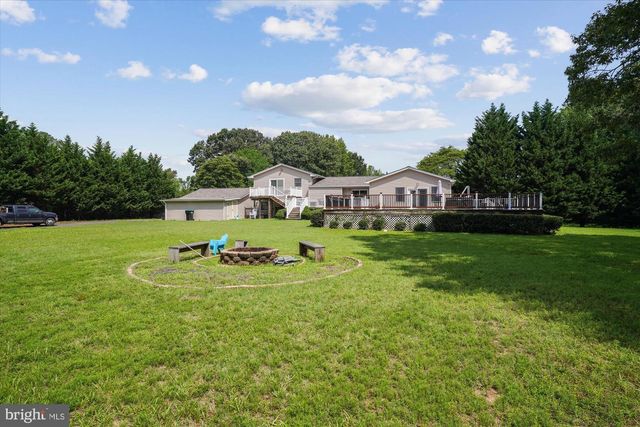 15295 WOODVILLE RD, Waldorf, MD 20601
