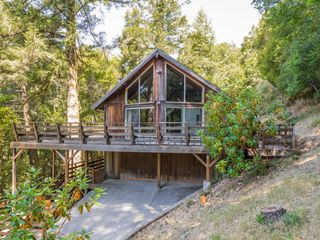 298 Vine Hill Road, Santa Cruz, CA 95065