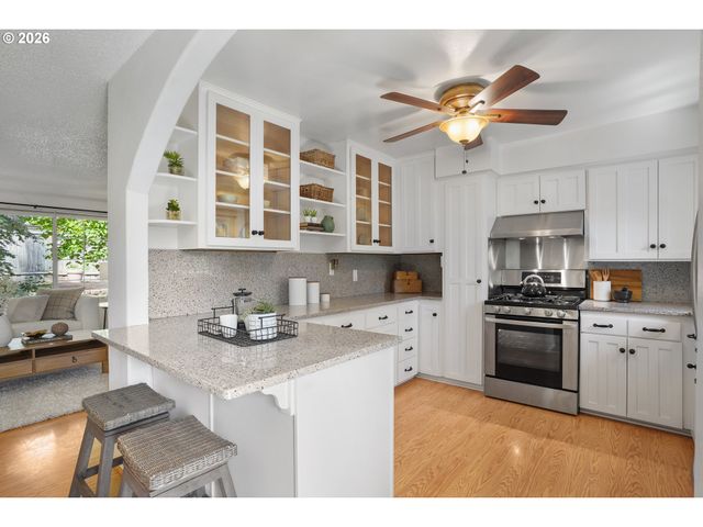 7575 Sw 140TH Ave, Beaverton, OR 97008