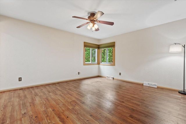 717 Mansfield CIRCLE, Hartland, WI 53029