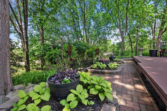 717 Mansfield CIRCLE, Hartland, WI 53029