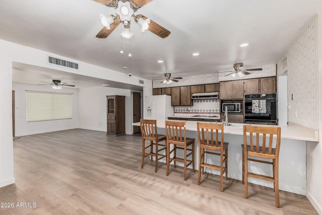 409 E HERMOSA Circle, Tempe, AZ 85282