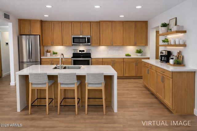 409 E HERMOSA Circle, Tempe, AZ 85282