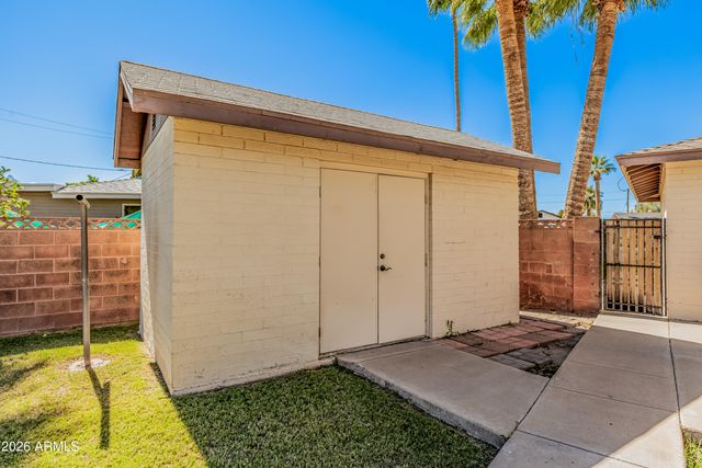 409 E HERMOSA Circle, Tempe, AZ 85282