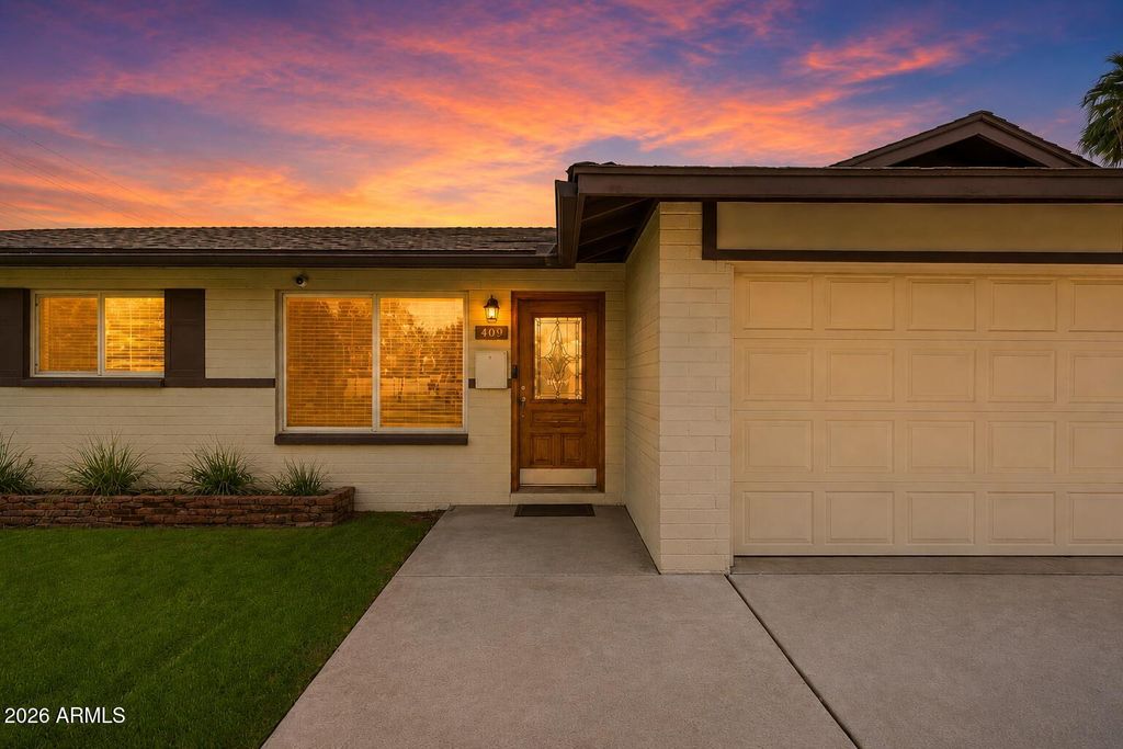 409 E HERMOSA Circle, Tempe, AZ 85282 — photo 3