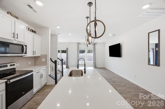 2037 Crooked Oak Lane, York, SC 29745
