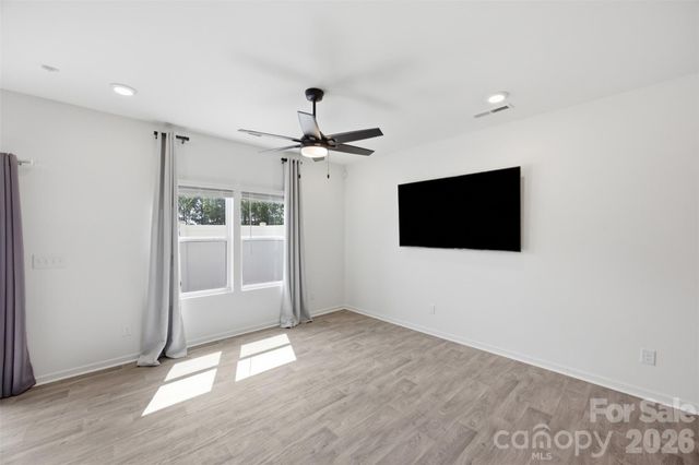 2037 Crooked Oak Lane, York, SC 29745