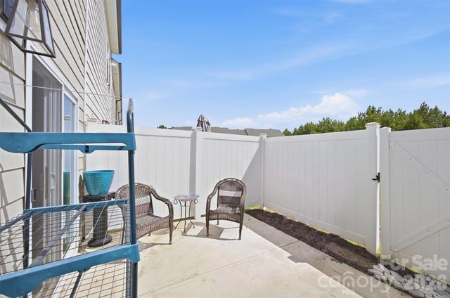 2037 Crooked Oak Lane, York, SC 29745