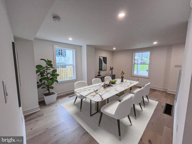 625 CONESTOGA RD, Villanova, PA 19085