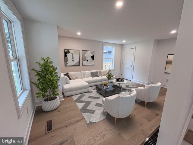 625 CONESTOGA RD, Villanova, PA 19085