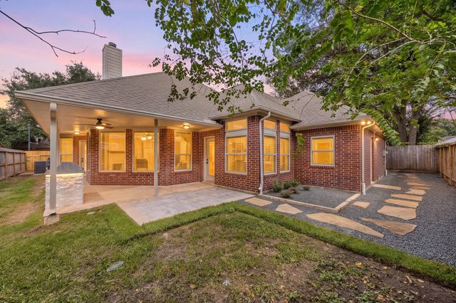 23111 Winding Knoll Drive, Katy, TX 77494