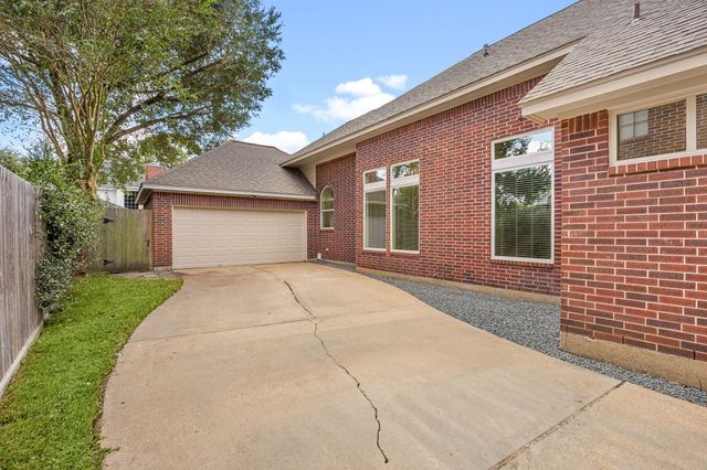 23111 Winding Knoll Drive, Katy, TX 77494