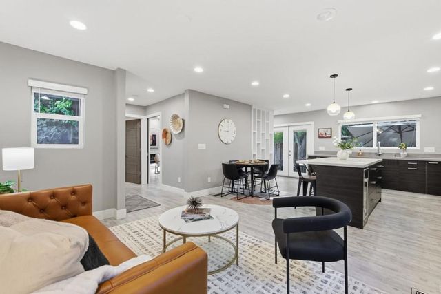 982 Wright Avenue 3, Mountain View, CA 94043
