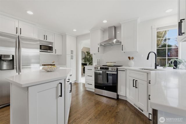 3435 214th Place SE, Sammamish, WA 98075