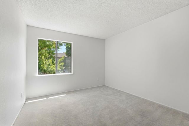 3 Arete Court, Hercules, CA 94547