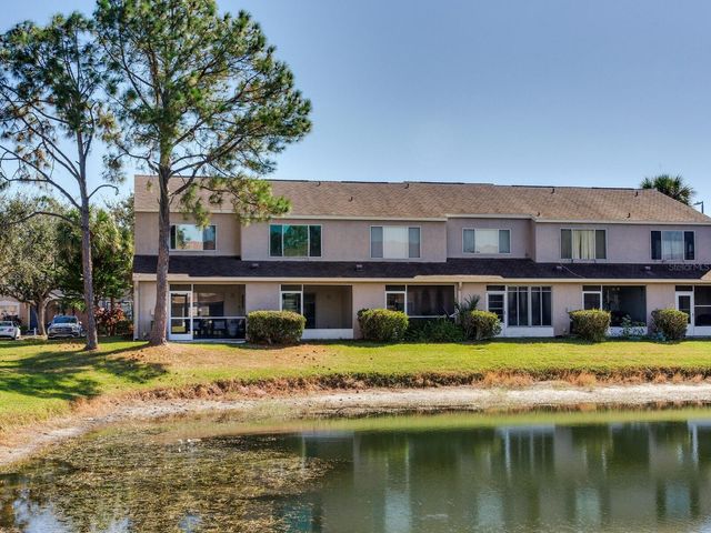 6331 BAYSIDE KEY DRIVE, Tampa, FL 33615