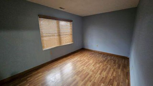 3791 Farm Brook Lane, Columbus, OH 43204